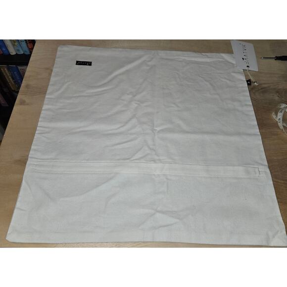 NWT Dalmatian pillowcase 20x20 SAATVIK - Picture 2 of 2